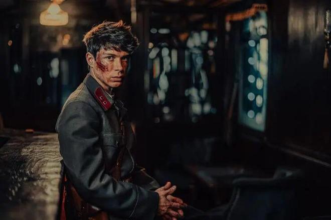 《红丝绸》主打史诗+悬疑麻将胡了中俄合拍谍战片(图4) 《红丝绸》主打史诗+悬疑麻将胡了中俄合拍谍战片(图4)